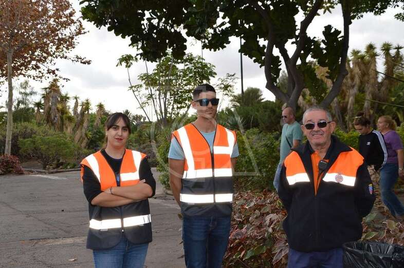 Miembros de Protección Civil en la pasada Feria de la Naranja de Telde (Foto TA)